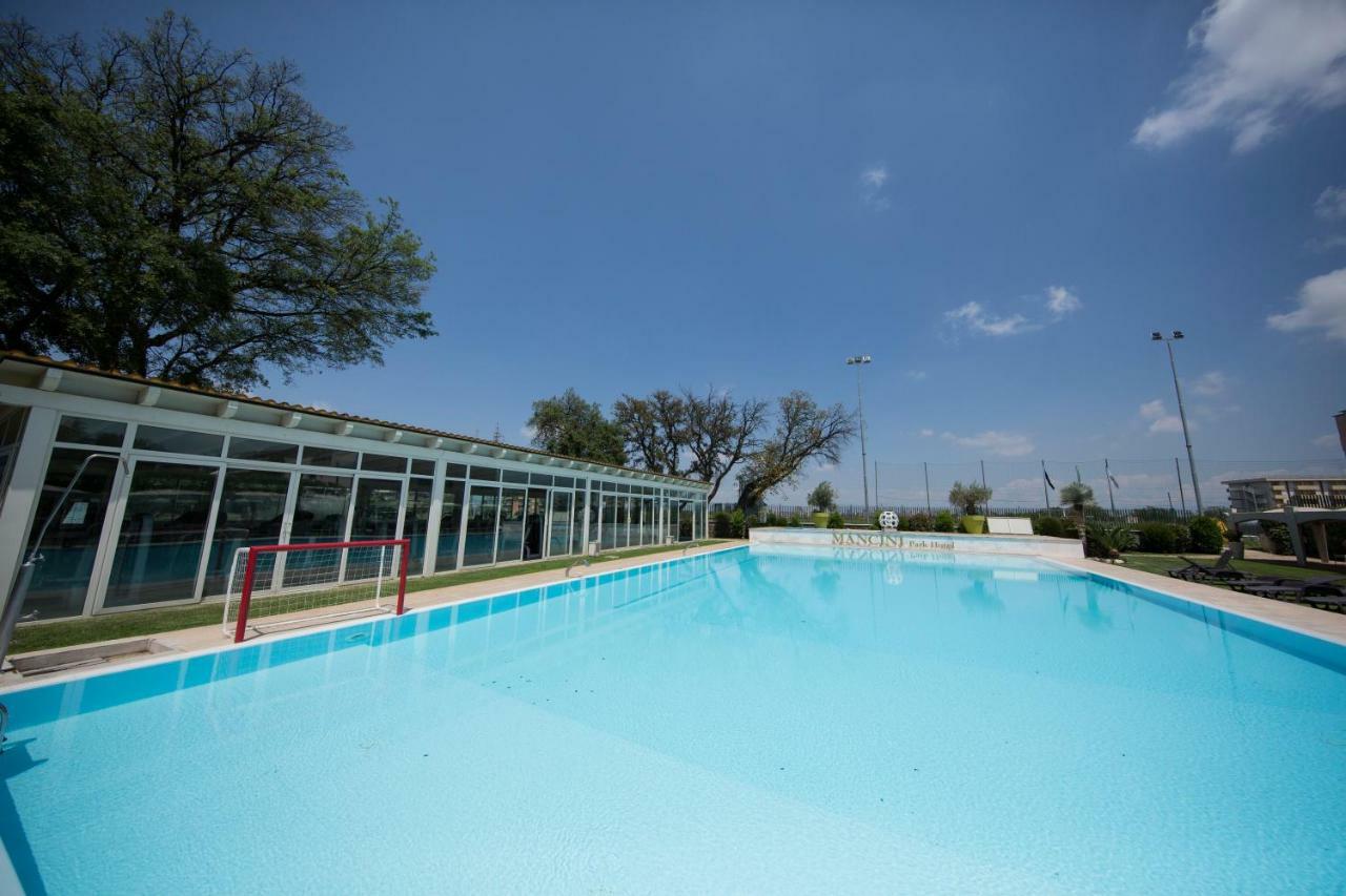Mancini Park Hotel Roma Exterior foto